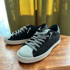 NWOT P448 Women’s Sneakers 36